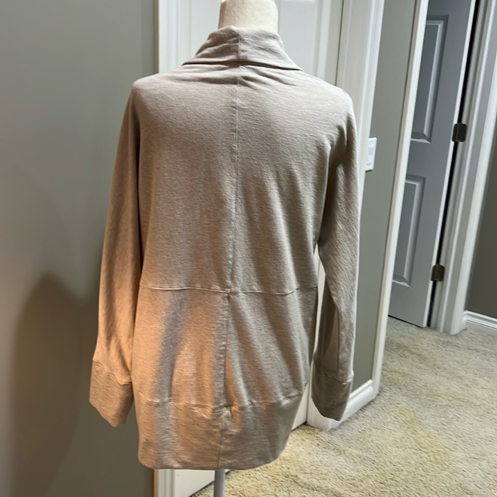Weekends by CHICO’S Wide Collar Jacket - 2 (Medium) - Picture 5 of 13
